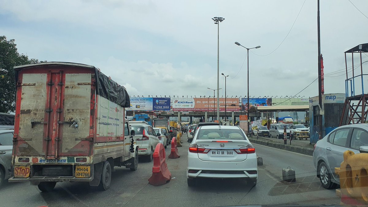 <a href="/nitin_gadkari/">Nitin Gadkari</a> request to do something of the Vashi toll in Mumbai.. Even after putting fasttags it takes a minimum of 30 mins to cross this tag.. 

<a href="/mieknathshinde/">Eknath Shinde - एकनाथ शिंदे</a> <a href="/CMOMaharashtra/">CMO Maharashtra</a>