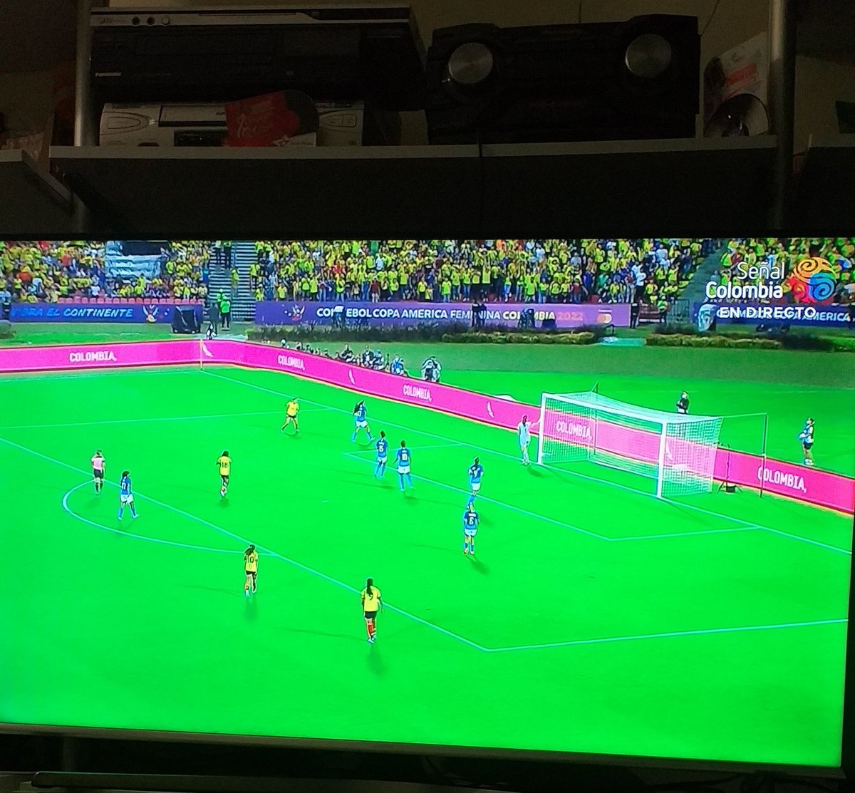 ¡Gracias! Ya son más que campeonas, felicitaciones y seguiremos apoyando y disfrutando #FútbolFemeninoXSeñal