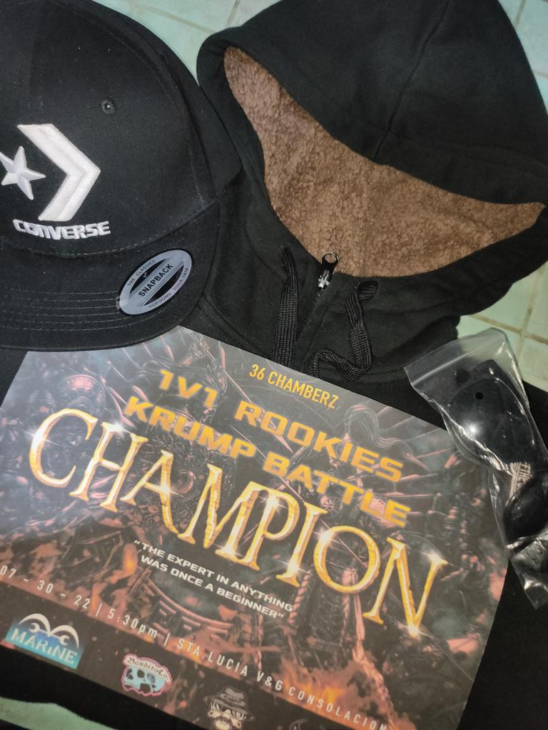 ChrisOffcl's tweet photo. The Champ 1v1 Rookies Krump Battle https://t.co/VTVaVd3qde