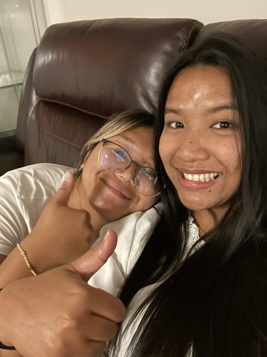 chrixxtin's tweet photo. bardagulan with frands #hacked #TweetOfTheDay #nottin #finallyhome #whatalongday #haggard #otwhome #laughable #letchrisellead #letjanelladecide #gtgownerisback https://t.co/TUfayIDs7o