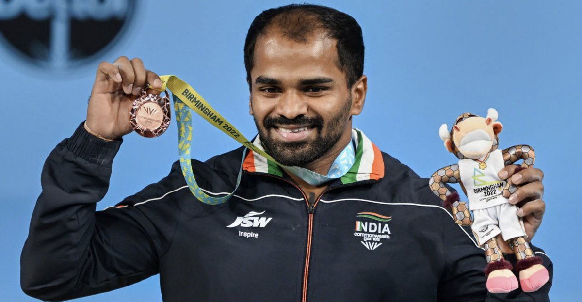 the_bridge_in's tweet photo. 4⃣ medals for India 🇮🇳 on Day 1 of #CWG2022.

Which one did you enjoy the most? https://t.co/ktT9ouwowk