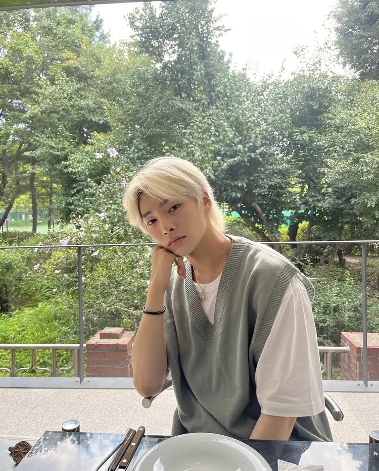 went out for a breakfast.🤪