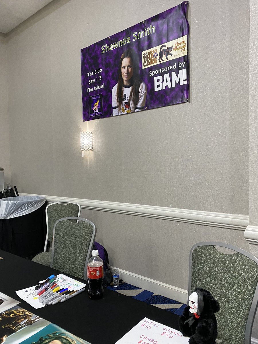 aneliese 💫 tweet media