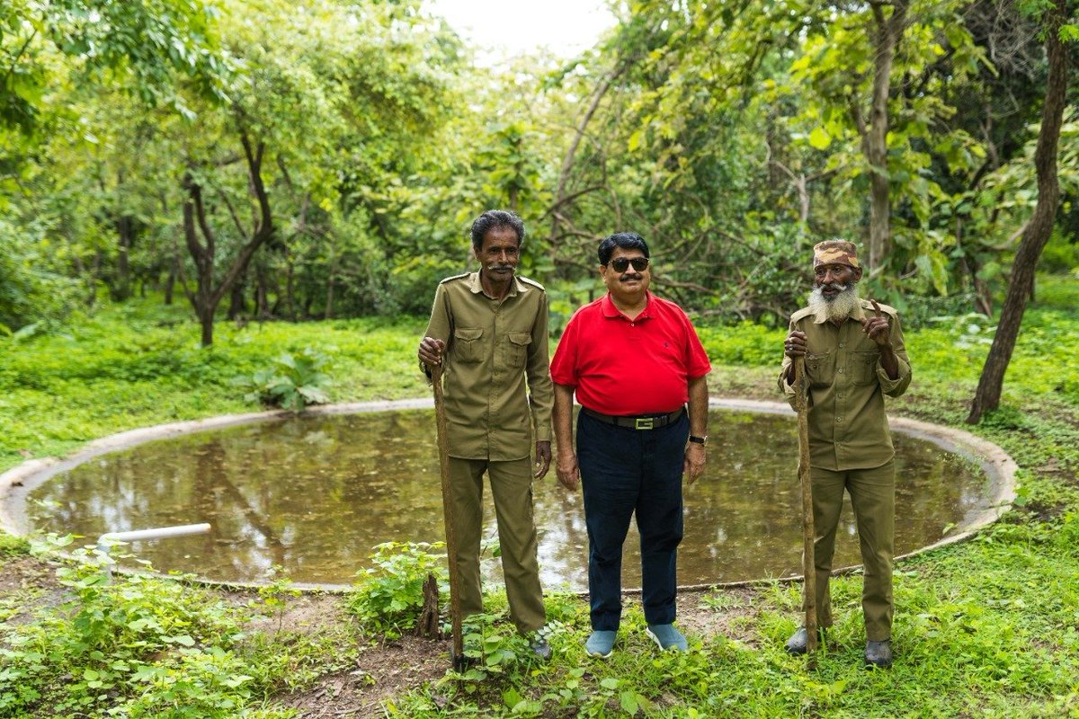 Wildlife rangers are real onground heroes! Mohanbhai Dodiya, Hasanbhai Ranipa worked then &amp; now Sagarbhai, Mahamad Juma Bloch, Murad Vajirmamad Bloch along with many others in #Gir work tirelessly towards #lion &amp; other wildlife conservation. On #WorldRangerDay, I salute them all!
