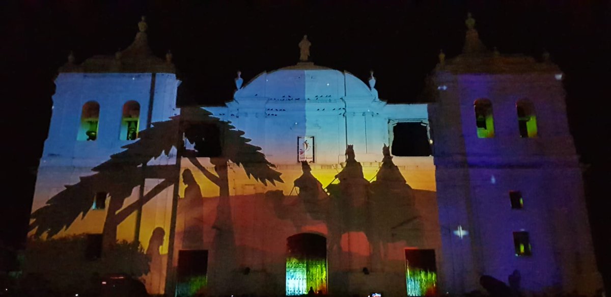 VII Festival Azul Darío 📘✒️
En saludo al 134 aniversario de la publicación de la obra Azul de nuestro insigne poeta y principe de las letras castellanas Rubén Darío.
 #UNANLeón
#BicentenariaUNANLeón
#AzulDarío
