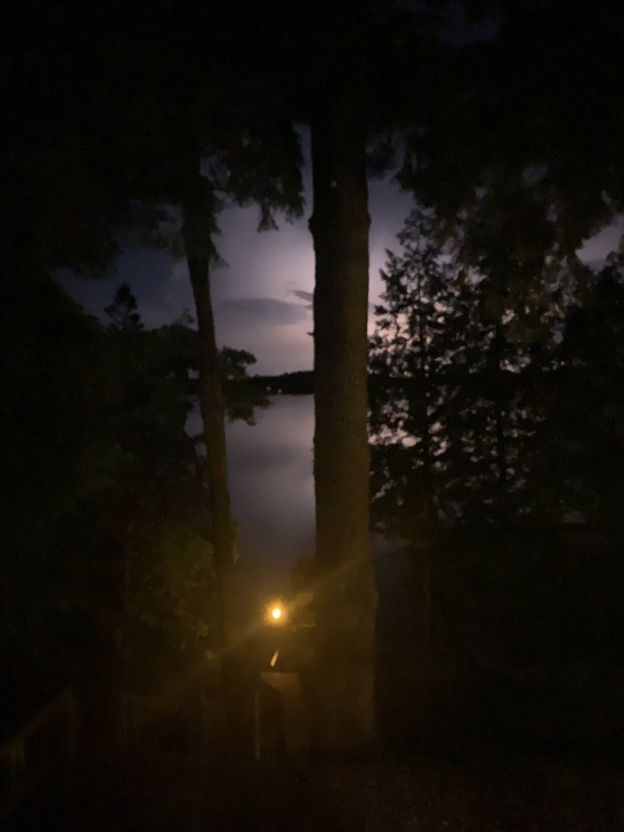 MrDolan14's tweet photo. At the night show,,,,, anything can happen at the night show ⚡️ #UpperPeninsula #JustNow #WildUP @NWS @Skilling https://t.co/JUHjCJzQZ6
