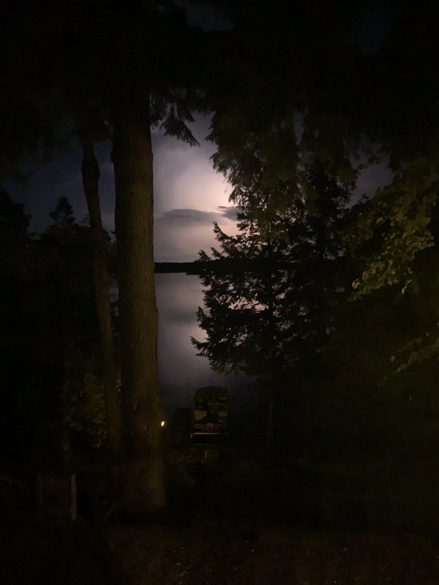 MrDolan14's tweet photo. At the night show,,,,, anything can happen at the night show ⚡️ #UpperPeninsula #JustNow #WildUP @NWS @Skilling https://t.co/JUHjCJzQZ6