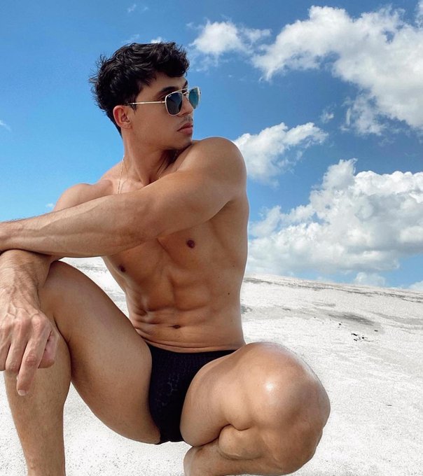 Onlyfans 👌🏻 you like? 💦 https://t.co/OohhAogG7D https://t.co/eVCcp1leA4