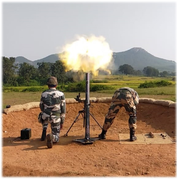 BSF_TCS's tweet photo. #PicOfTheDay
"जीवन मे प्रयास सदैव कीजिए,
'लक्ष्य' मिले या 'अनुभव'
दोनों ही अमूल्य है।"
सीमा सुरक्षा बल - सर्वदा सतर्क
#BSF
#Training
#AlwaysNationfirst
#FirstLineofDefence https://t.co/igBCaxlkb5