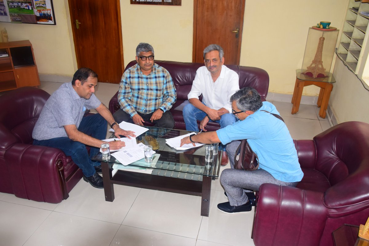 IPIRTI's tweet photo. Mou was signed between #IPIRTI and M/s Indian Timber Products Pvt Ltd regarding Development of Fire Retardant Door(FRD) shutter for 120mins rating as per BS-476/IS 3614 https://t.co/Yyt5t07dOv