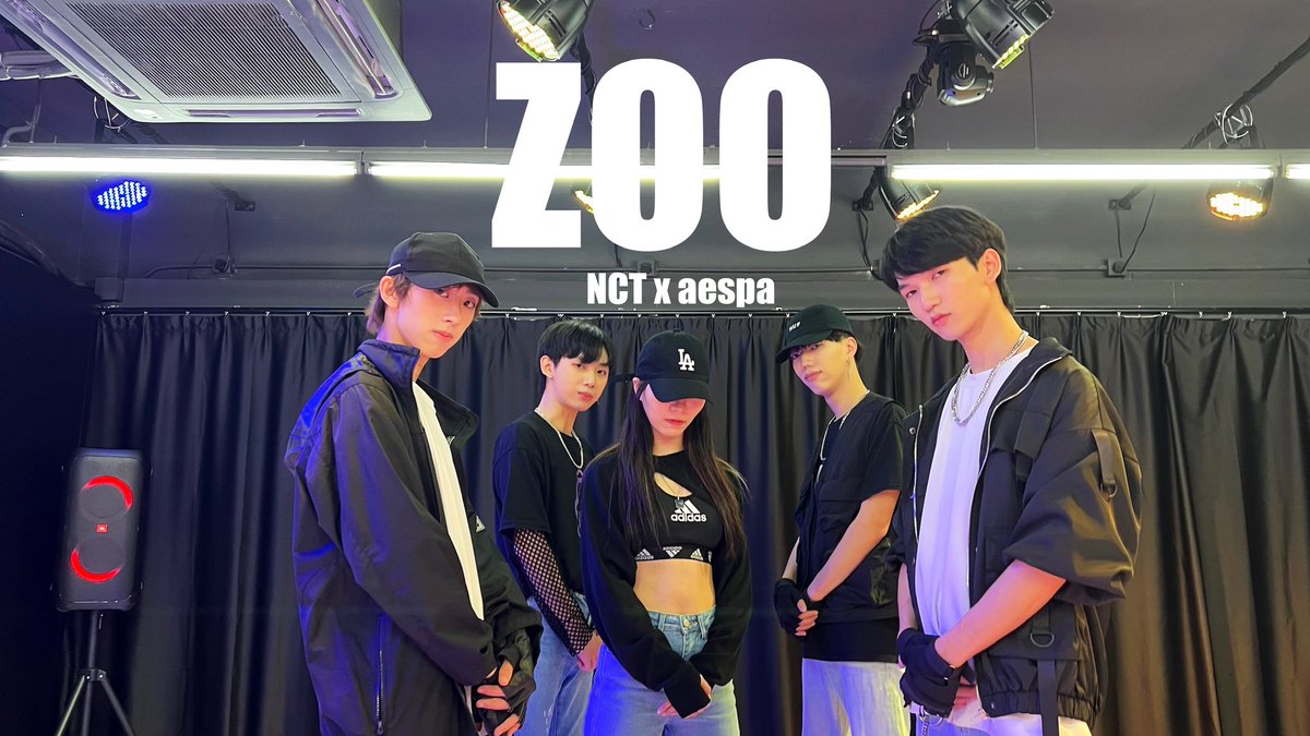SNDHK's tweet photo. 👉🏻https://t.co/HU091xxjyv👈🏻
🌴🦁🦊🐯🌴
NCT x aespa - ZOO Dance Cover by SNDHK

🔥Please visit our YouTube channel for the full version now🔥

🖤𝙄𝙣𝙨𝙩𝙖𝙜𝙧𝙖𝙢:
https://t.co/ICVX6uvu1k https://t.co/Vi9CHxGuKn