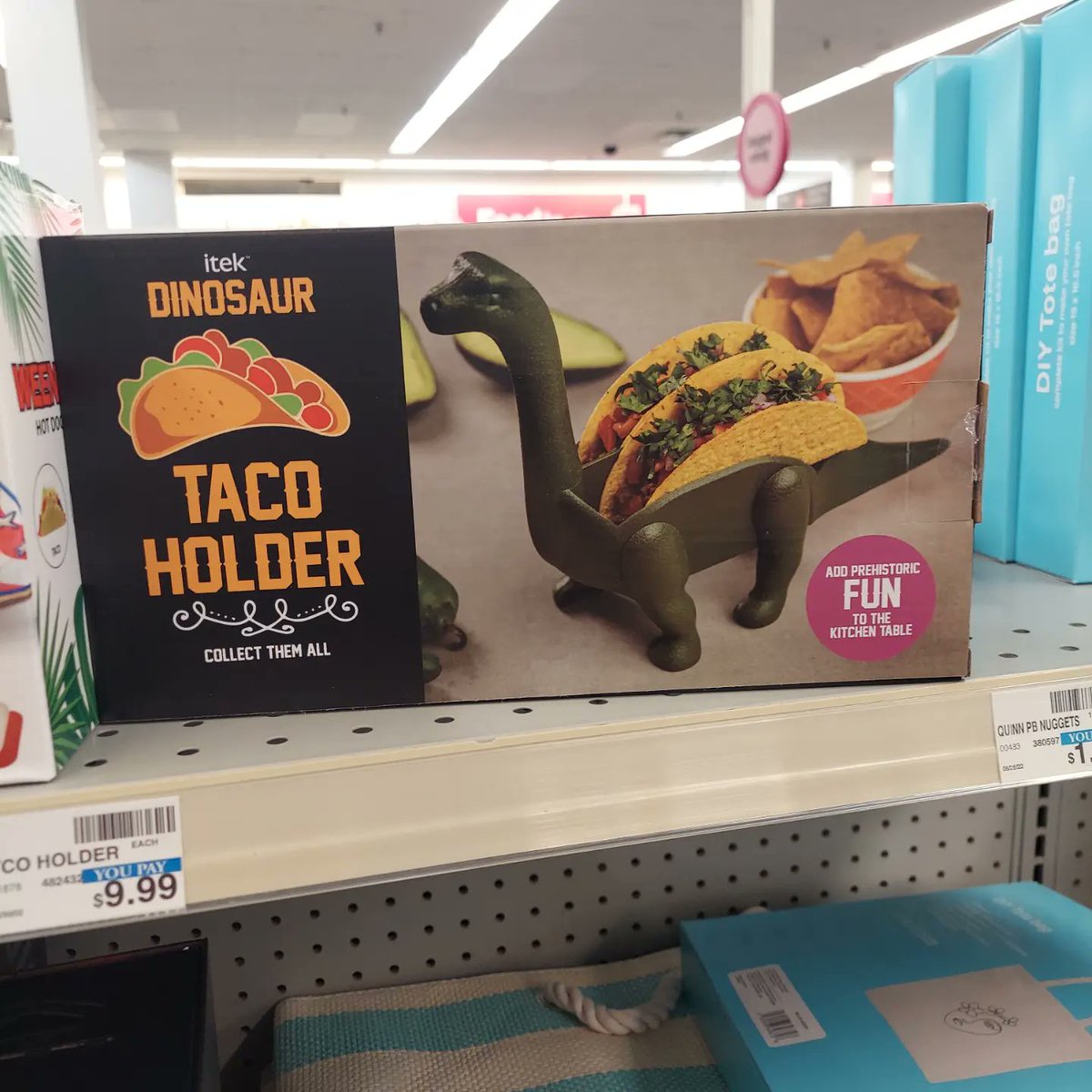 COwsley33's tweet photo. Why do you torture me @cvspharmacy #tacosaurus #dinosaur #tacoholders #kitchengimmicks https://t.co/rxzOrvWW3t