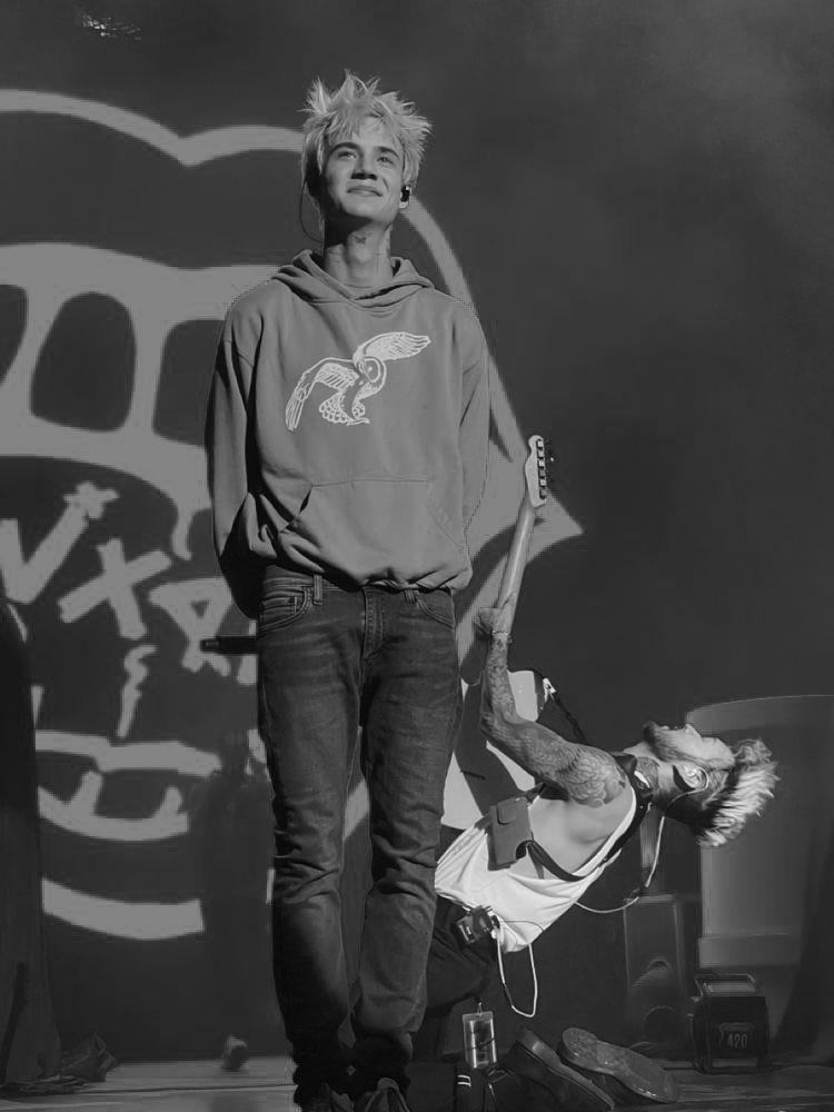 comfortjxdn's tweet image. hello jxdn stans!! i hope this account brings you comfort & just a reminder that he loves you all 🤍🫂