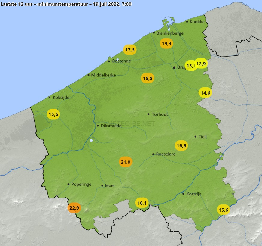 MeteoWard's tweet photo. De koelste plekjes deze ochtend zijn voor Sint-Kruis & #Sijsele. #Heuvelland is het warmste plekje met minima 22,9°C in #Westouter. Nu zal de zon de temperatuur pijlsnel de lucht doen inschieten. Sluit tegen 8-9u maar terug de ramen/deuren ;-)
© https://t.co/f6mktLb806
#hitte https://t.co/LrnMgmw99P