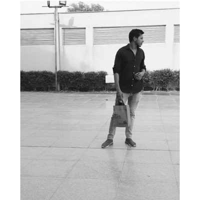 utkverse's tweet photo. #NewProfilePic https://t.co/qPdYsWSGEV