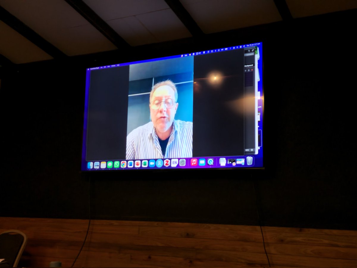 WildObsAU's tweet photo. Some wonderful introductory talks from QLD's Chief Scientist @HugePossum &amp; @TERN_Aus Director Dr Beryl Morris to kick off #wildobs2022 📸 https://t.co/RF0UfxuPyV