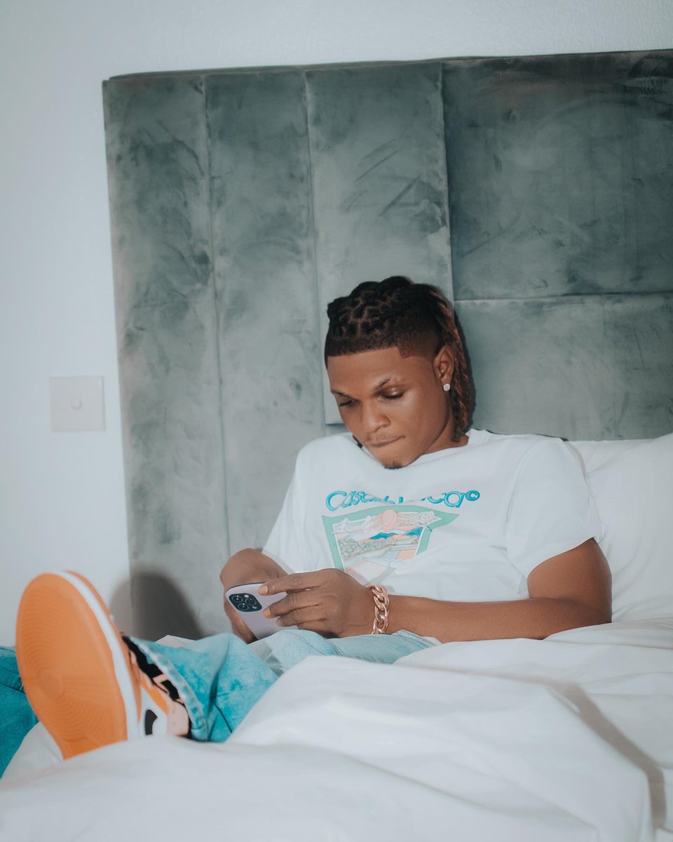 Diceymftraps's tweet photo. 👑 https://t.co/vXFLx4zUvW