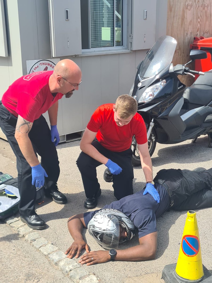 Last week 3 of Hodnet crew completed the 5 day initial FREC course which will be a great asset on station, on incidents and in the local community. Well done for completing this #firefighter #development #firstaid