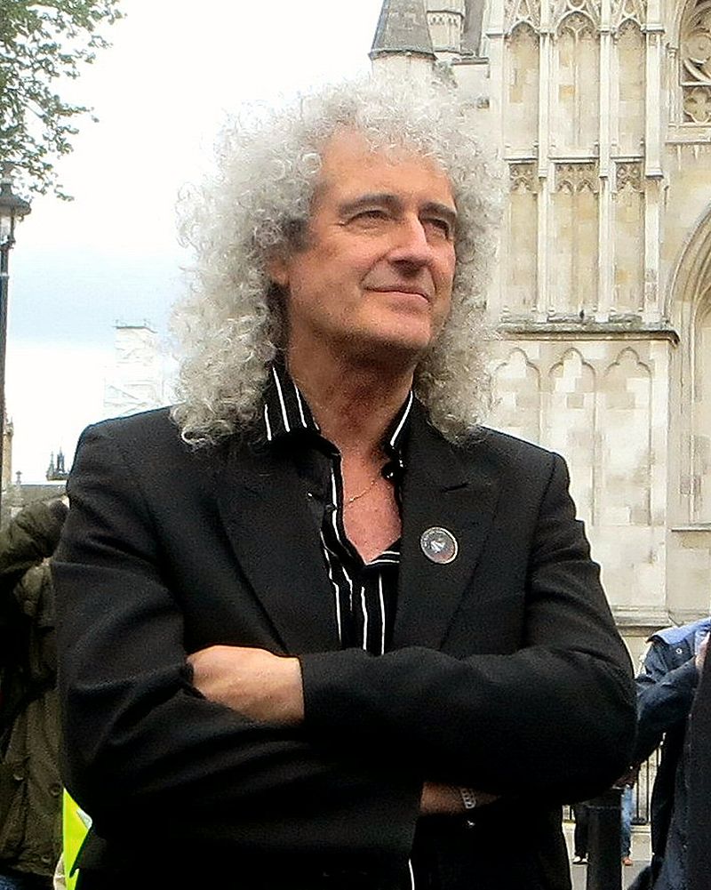Happy 75th Birthday @DrBrianMay! Living by the @QueenWillRock motto #DontStopMeNow! Toi toi toi for Sunday's concert film premier #RhapsodyOverLondon! Hope you're surviving the #heatwave...
stretta-music.com/author-brian-m…
#StrettaSquad #StrettaBirthdays
@brianmaycom @OIQFC @rockhall