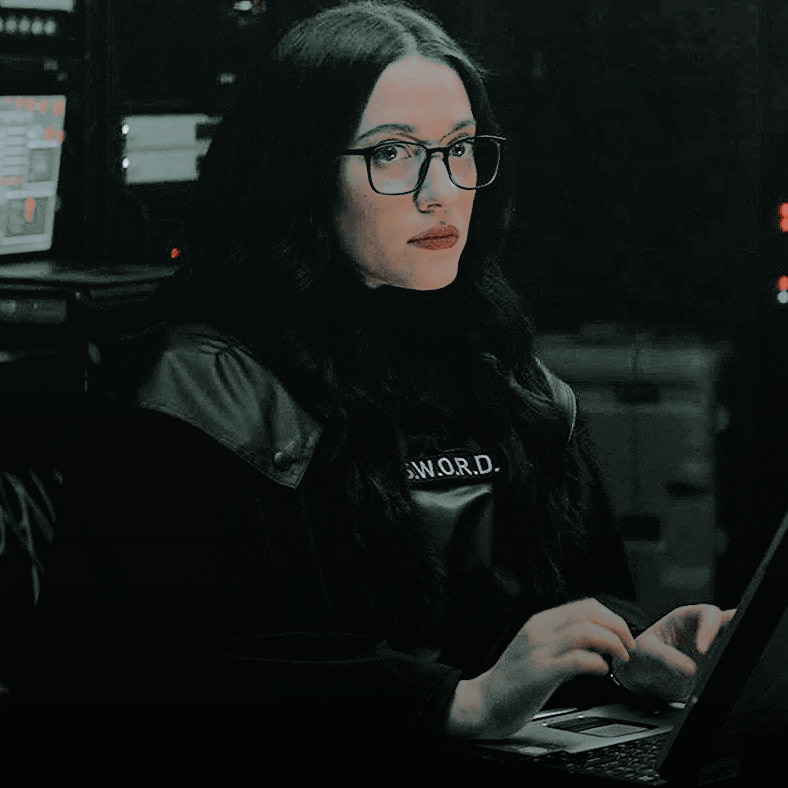 QueenOfTaser__'s tweet photo. #NewLayout 

   Thanks to #𝓓𝐚𝐲𝐝𝐫𝐞𝐚𝐦𝐞𝐫 for creating it. 🥰

@0kamiDesigns https://t.co/gLdemMyDk0