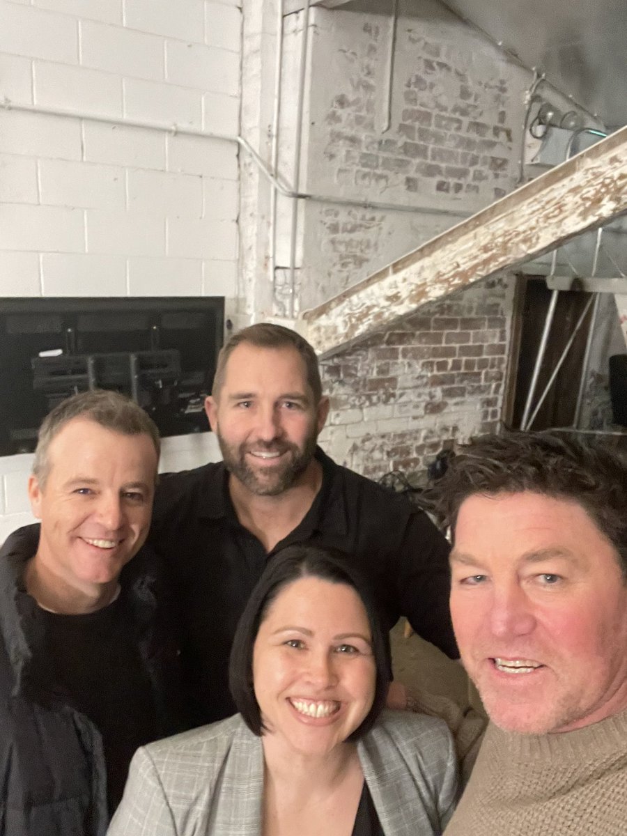 Danielle Smith tweet media