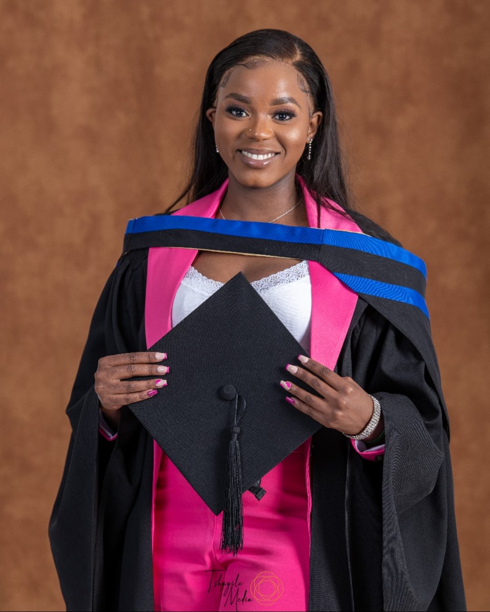 nandii_d's tweet photo. Definitely framing this one❤
An Internal Auditor graduate https://t.co/yCPzh6WTLr