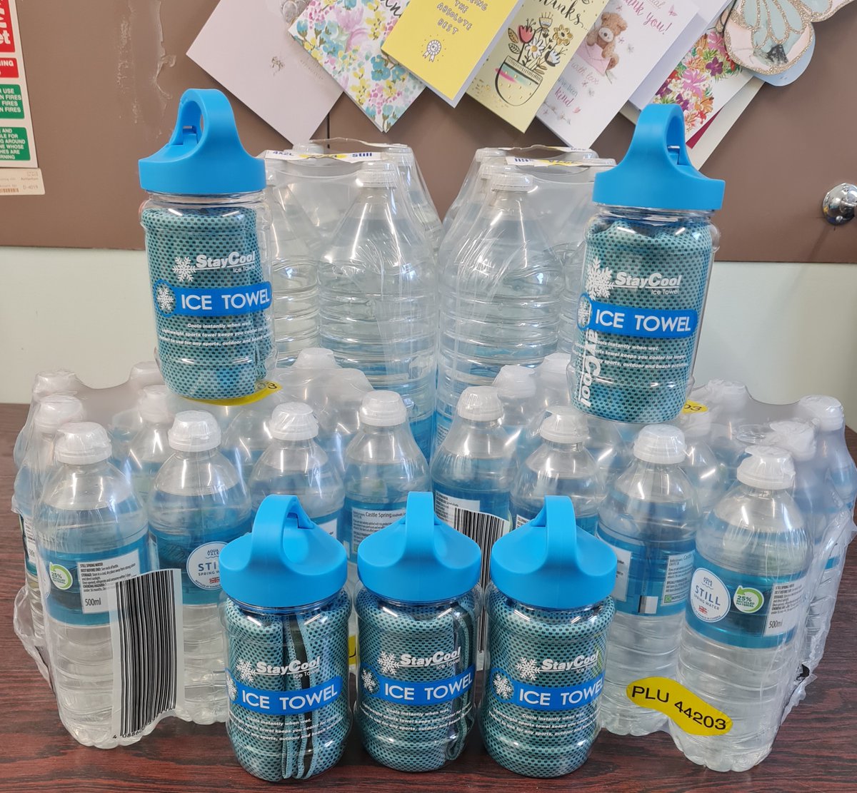 TRFT Clinical Coding Team (@trftcoding) on Twitter photo Keeping Cool & Hydrated Through #ClinicalCodingMandatoryStandardsRefresherTraining πππ₯ <a href="/RotherhamNHS_HI/">HealthInformaticsRFT π</a> <a href="/LSimpsonCoding/">LisaSimpsonCoding</a> <a href="/LaurenSaxCoding/">LaurenSaxtonCoding</a> Keeping Cool & Hydrated Through #ClinicalCodingMandatoryStandardsRefresherTraining πππ₯ <a href="/RotherhamNHS_HI/">HealthInformaticsRFT π</a> <a href="/LSimpsonCoding/">LisaSimpsonCoding</a> <a href="/LaurenSaxCoding/">LaurenSaxtonCoding</a>