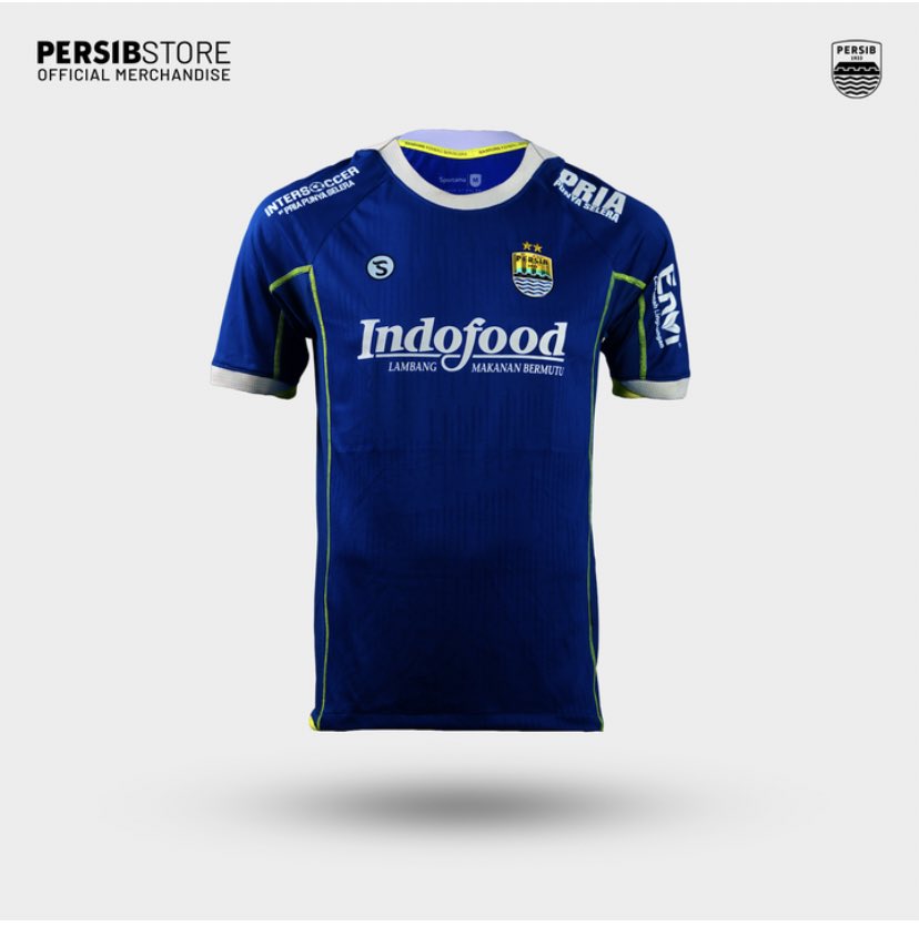 Persib_world's tweet photo. Persib has launched its first, second, and alternate kits for the upcoming season. 
Prices are increasing 10% compared to the previous season, but only one big brand now in front. https://t.co/tKhMlYsx83