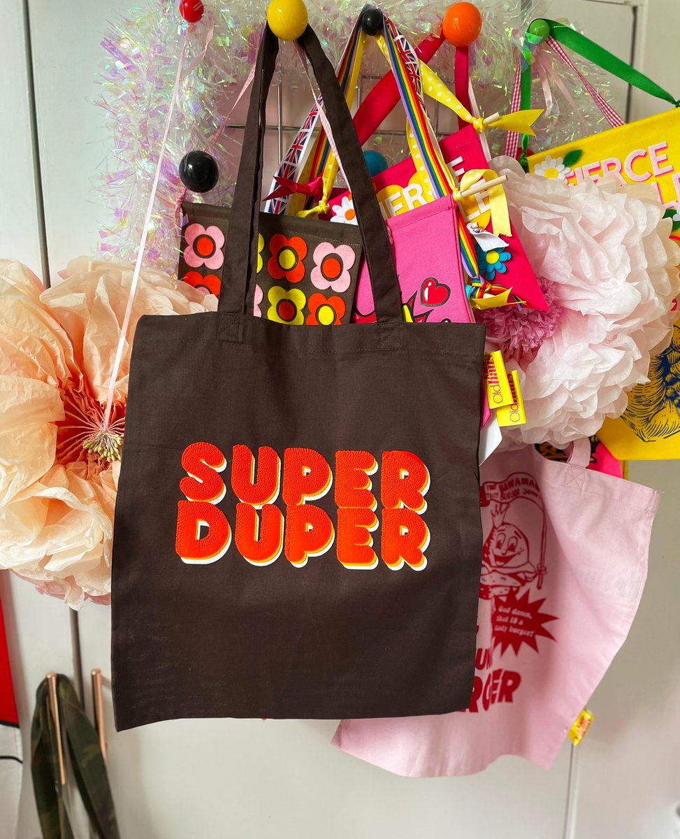 Just popping this on here before it gets too hot.....

Stay hydrated and in the shade today cos if your'e anything like me you'll be ratty as shit by 10AM and then melt on to the floor until all that is left is a costume of a woman that you can hang on the back of the door.