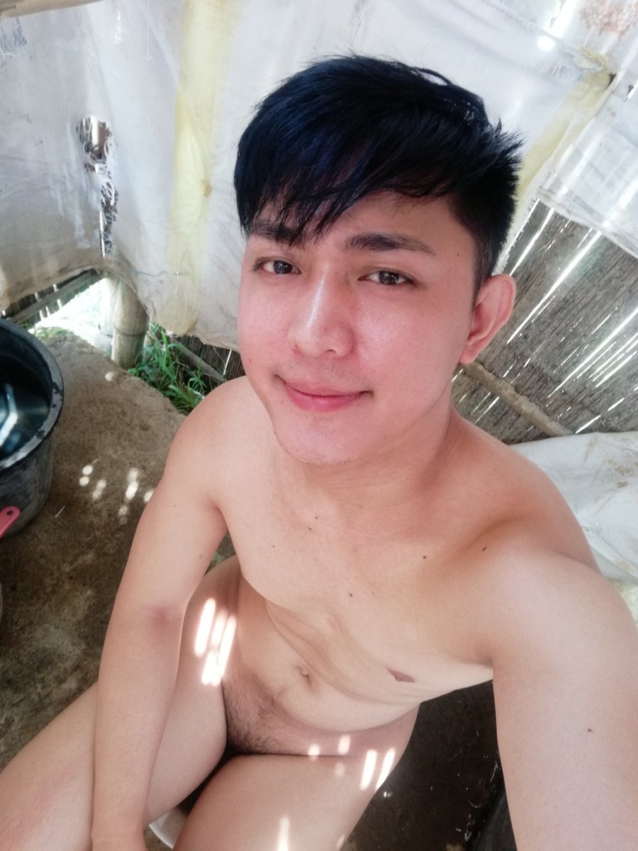 akenn_kanalang's tweet photo. Ganto cr namen dati sa province oh😅 https://t.co/QMoUbiJqv9