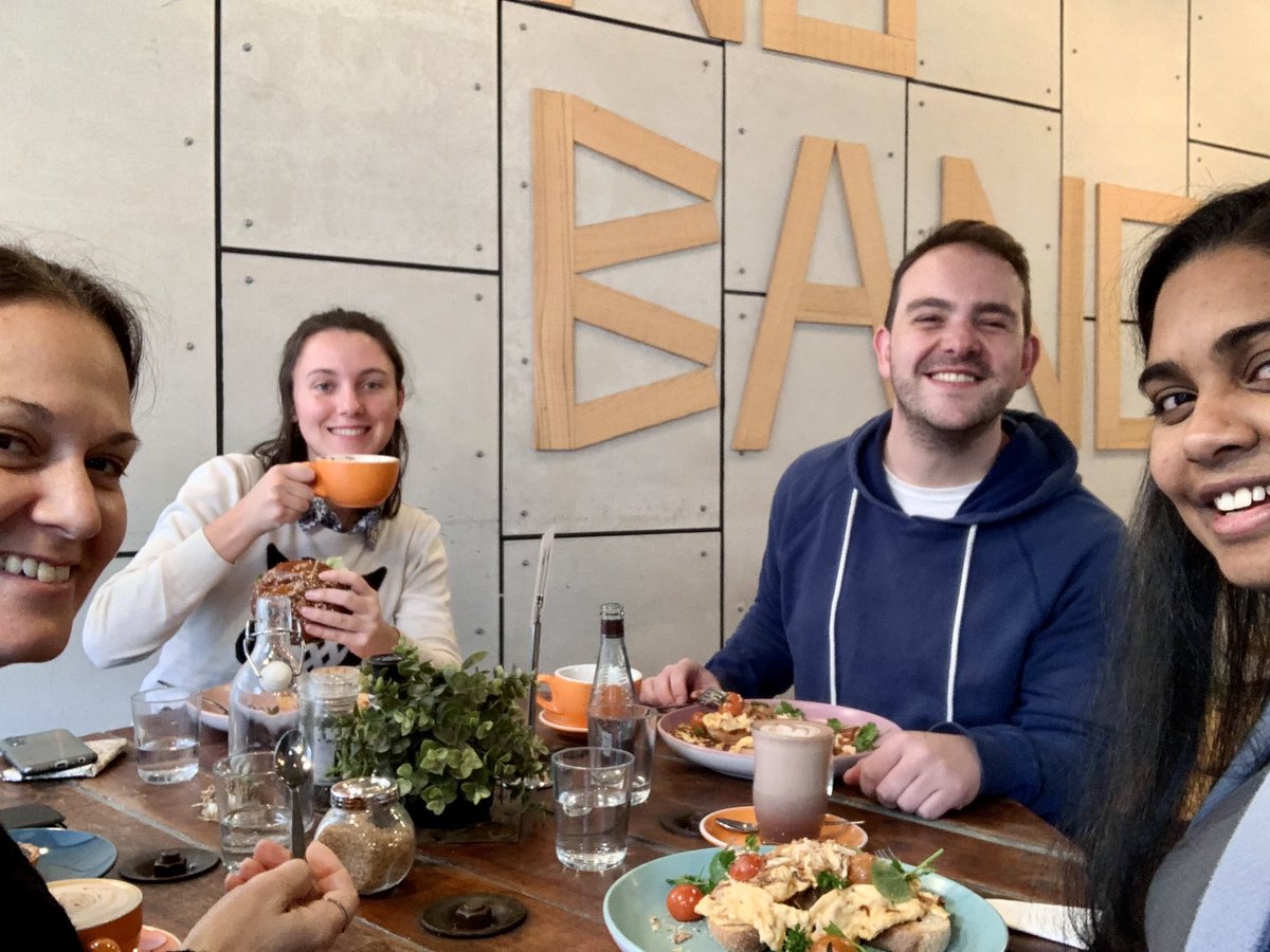 Made it to Adelaide with some GW enthusiasts from <a href="/MonashAstro/">Monash Astrophysics</a> 🤩

Here for the first ever <a href="/ARC_OzGRav/">OzGrav</a> ECR Winter School, lectures &amp; workshops starting tomorrow! ✨