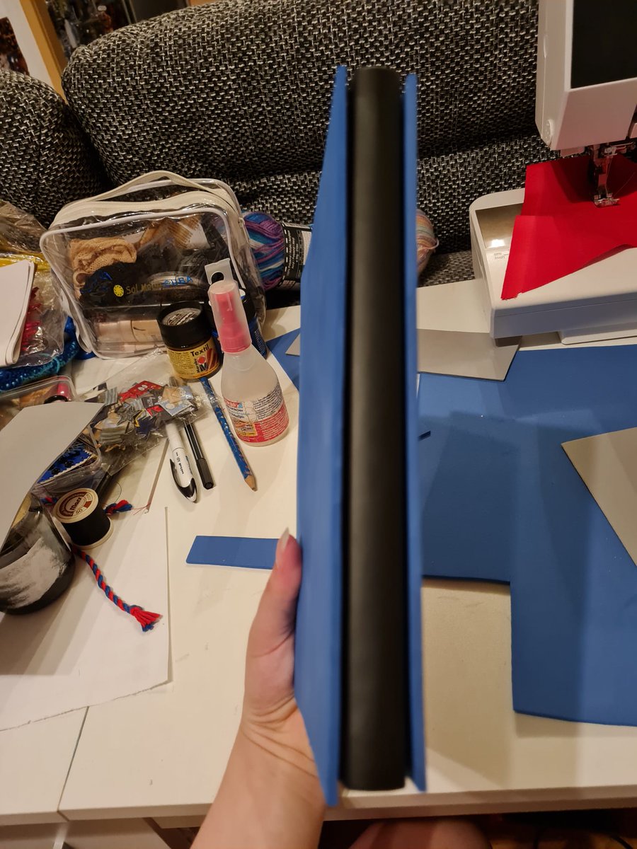 MagicRo11076397's tweet image. Die liebe Anna arbeitet momentan an ihrem Buch des Vanitas 💖 

@wcsgermany 
#VanitasNoCarte #wcsgermany #magicrose