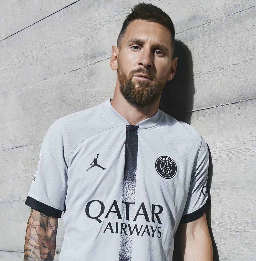 n*o様 メッシ,ネイマール他サイン入り PSG ユニフォーム 30番 Amazon