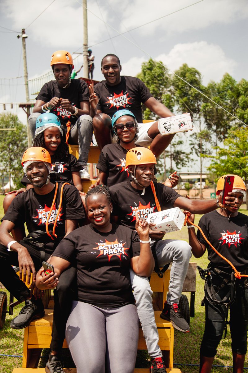 park_busika's tweet photo. We're calling all thrill seekers, adrenaline junkies and people who like to live on the wild side. Their is an awesome offer up for grabs so don't miss out!
Simply buy action packs going for 19k and 30k at any KFC outlet in Uganda, take a picture and post it.
#KFCActionpack https://t.co/E11glav6rL