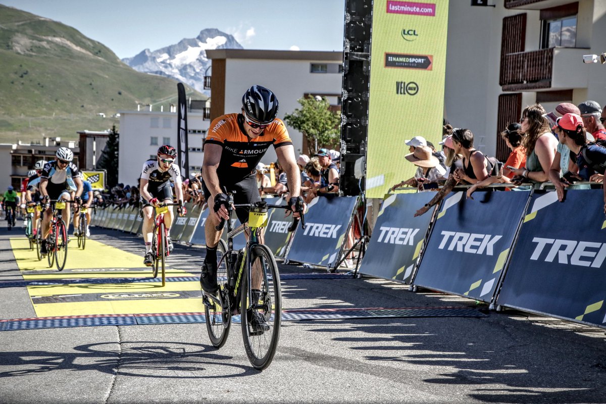 Our front-end developer, Jordan (orange and black) beat 38°C, post-covid chest issues and the 12th stage of Le'ETape du #TourDeFrance ⚡️
bit.ly/3aSHzvx to read more.

#heatwave #heatwaveuk #alps #cycling #cyclinglife #cyclingnews #tissot #uci