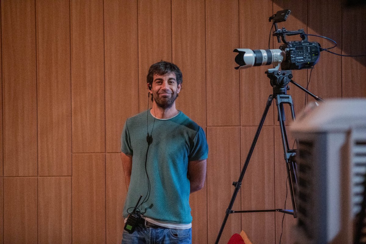 TICTACLAB's tweet photo. ¡El pasado 30 de Junio y 1  de Julio tuvimos el honor de volver a llevar a cabo la realización en formato presencial y virtual del XII Foro Nacional del Caprino! 🐐

#tictaclabstudio #creativestudio #videoproduction #video #filming #streaming #camera #audiovisual #cabrandalucia https://t.co/HwSDWclFRn