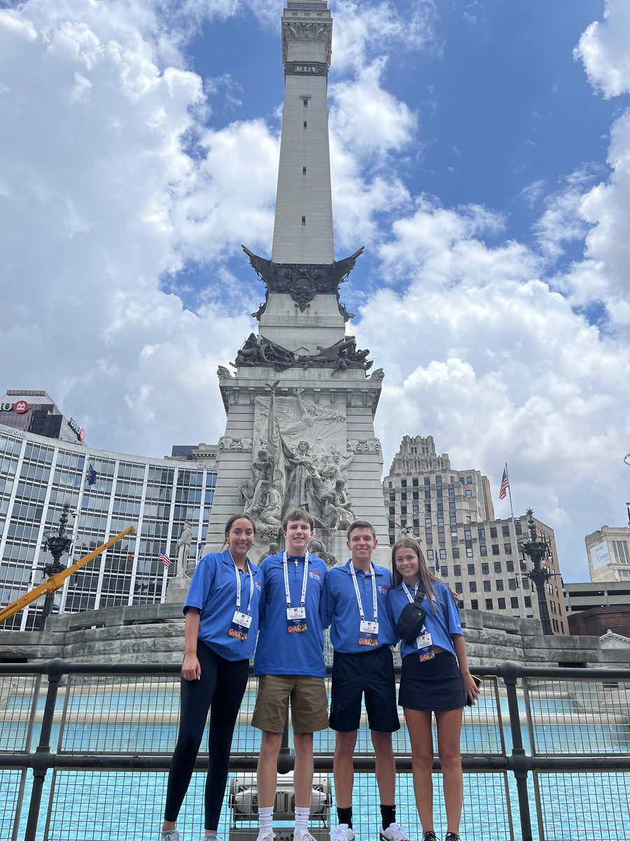 ArkActAssn's tweet photo. Yesterday the Big Red Student Advisory Council spent their time seeing the city, listening to speakers, and making new friends. It has been a good first 24 hours! #nsls22 #aaasac #NFHS_Org #ArkActAssn https://t.co/ijNQ8bT80V