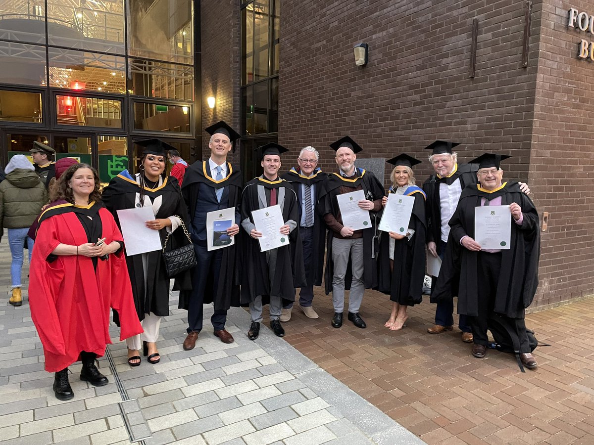 corcorc's tweet photo. The changing of the guard - my privilege Directing MA in Songwriting @IWorldAcademy @StudyArtsUL @UL Tnx 38 Grads who trusted me,Faculty, Colleagues, Contributors, Creatives who supported me.Miss you all. Congrats to Steve Ryan @windings Interim Director. It’s been a joy. Onwards https://t.co/OtYW801WfY