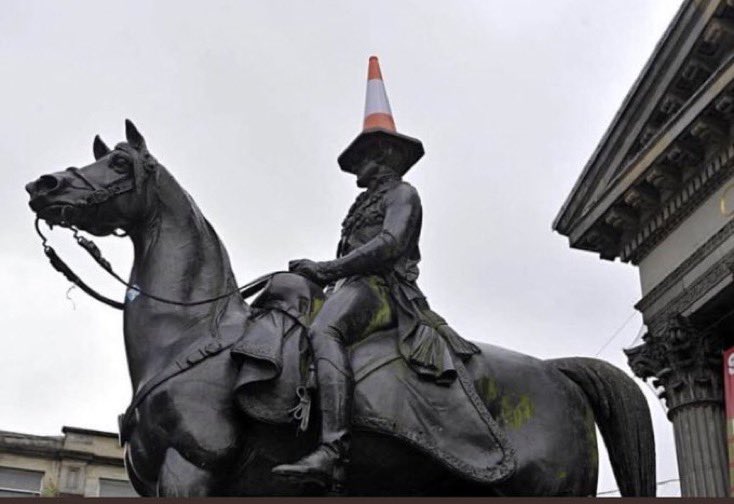 scottishbants2's tweet image. Let's have a vote, what's the best city in Scotland? 

❤️ for Glasgow
♻️ retweet for Edinburgh