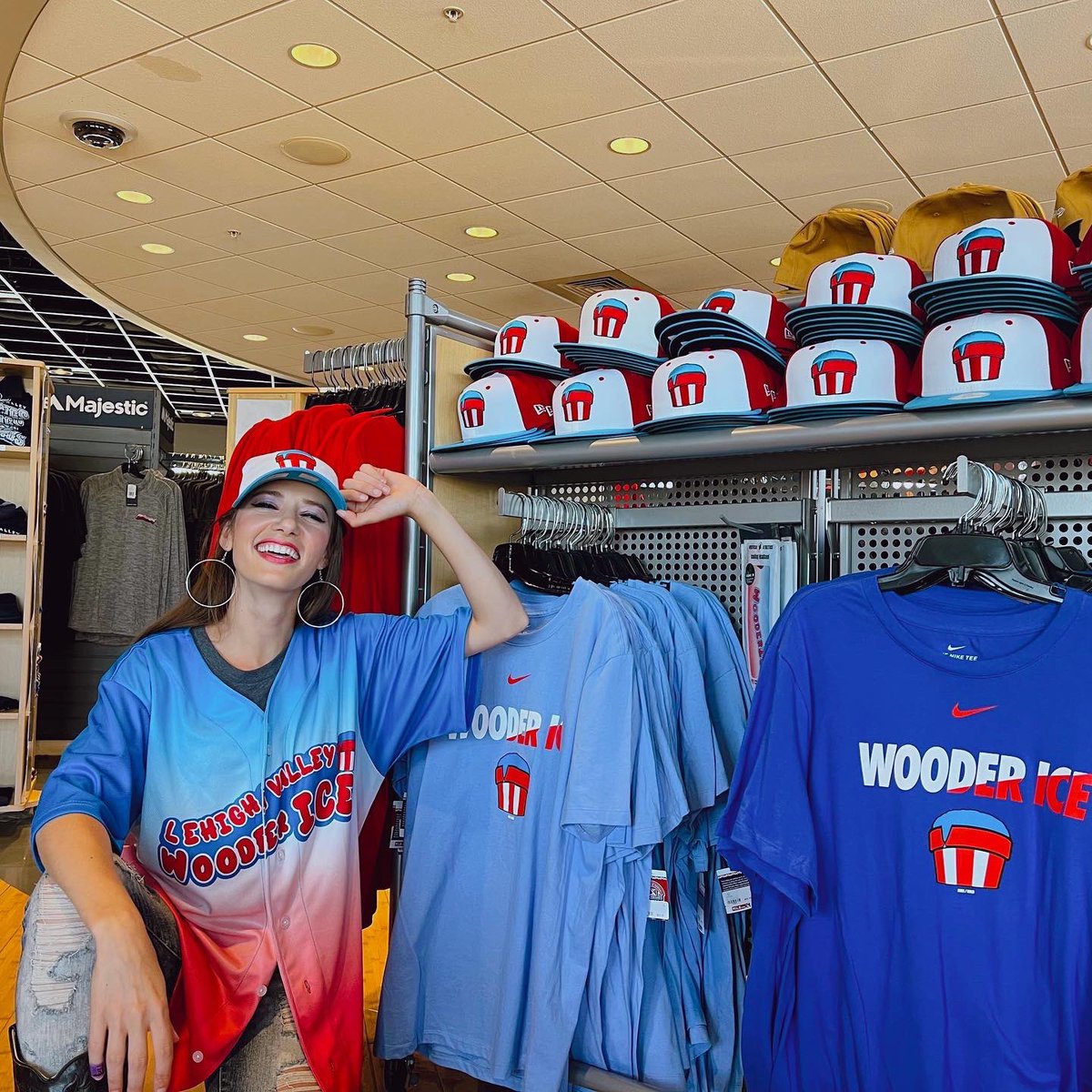 Nothing beats baseball, bacon, and… wooder ice 😜 Teaming up with my friends <a href="/IronPigs/">Lehigh Valley IronPigs</a> to giveaway 4 tickets, 1 parking pass, and 1 wooder ice hat to enjoy the game this Saturday July 23. Click here to enter: instagram.com/p/CgKBs7dulxt/…