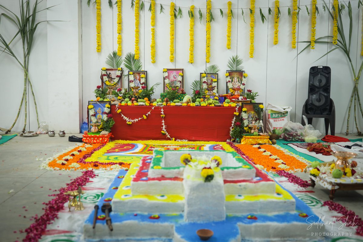 Solexenergyin's tweet photo. Good Fortunes with another Factory that imprints fresh starts throughout our life and calling. Glad for us.
#inauguration of new Factory
#solex  #epc #solarprojects #ownyourpower #solarenergy #solarindustry   #pvmodules #newfactory #inauguration #poojafunction #factorypooja https://t.co/Q22wmp4yye