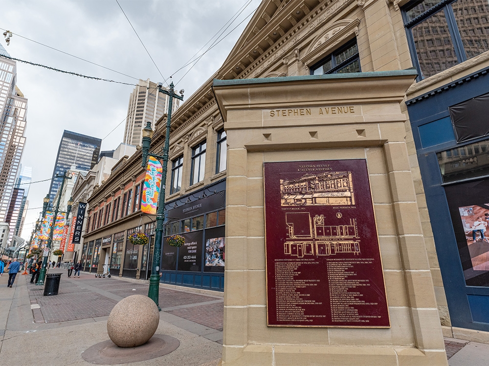 calgarysun's tweet image. Leong: Historically poor at preserving heritage buildings, Calgary faces new development challenge bit.ly/3aVbgw1