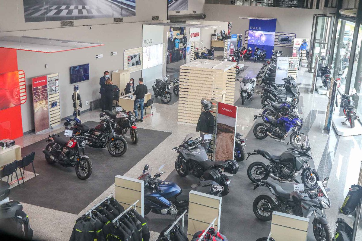 MalagaComercio's tweet photo. 🏍 @navarrohermanos es uno de los comercios más emblemáticos de Málaga. En nuestro blog repasamos la historia de esta empresa especializada en recambios de motos, bicicletas y boutique de moto.

➡ https://t.co/JSYHACxTQV https://t.co/1jz9KWSUpi
