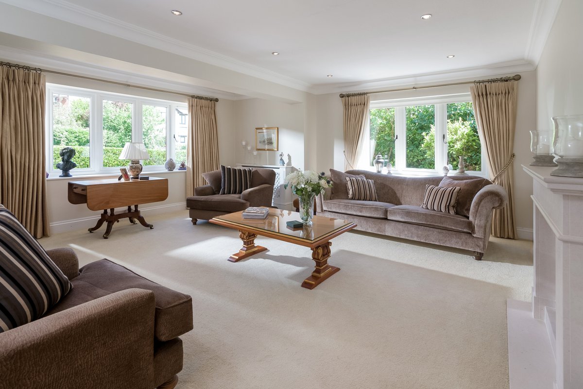 Peter Clarke & Co tweet media