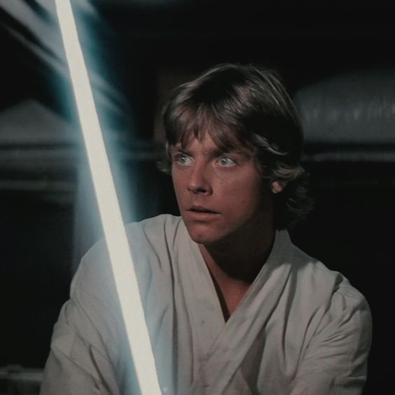 urfavoriteisace's tweet photo. Luke Skywalker from 'Star Wars' is asexual https://t.co/1oMHCa1nP7
