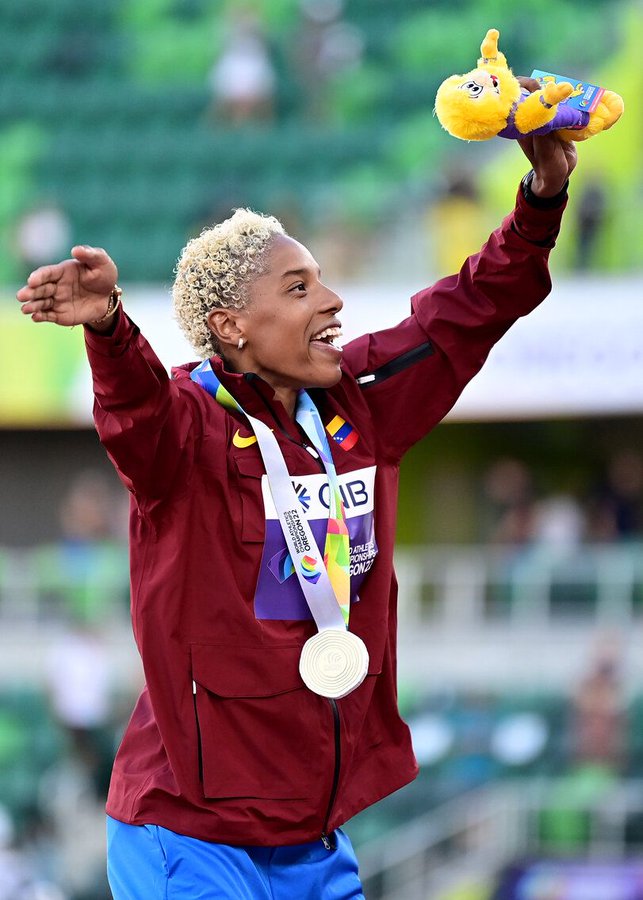 FC Barcelona tweet media