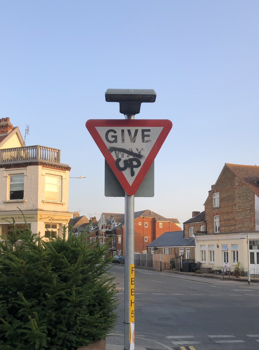Mr_Bingo's tweet photo. 🙃 https://t.co/o35BC05xPF