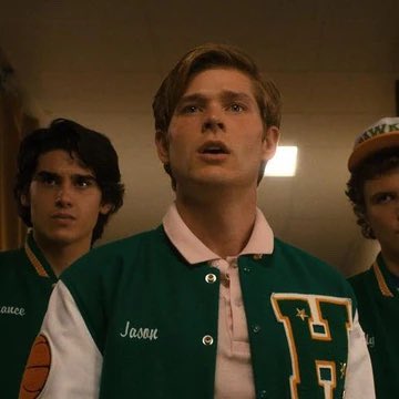 joecharman's tweet photo. Seeing your school bullies sharing non stop posts about how cool Eddie Munson is… they are watching the same show right? 😂😂😂 https://t.co/uC3N0H7i6U