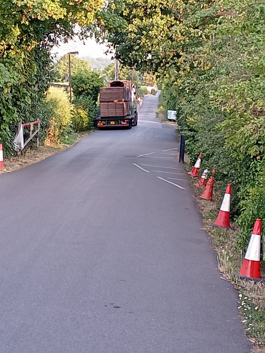 Bridleway 51Harrow (@bridleway51) on Twitter photo 2022-07-19 08:37:30 Another day another artic parked on @harrow_council owned #publicbridleway51, not only are they damaging the new edges they are cracking the tarmac. What you cannot see is the walker & her dog who had a vw golf fly past them at excessive speed just after they got past the artic. Another day another artic parked on @harrow_council owned #publicbridleway51, not only are they damaging the new edges they are cracking the tarmac. What you cannot see is the walker & her dog who had a vw golf fly past them at excessive speed just after they got past the artic.