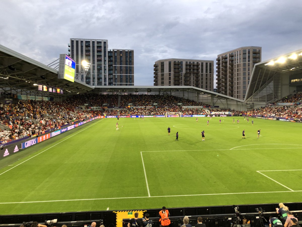 Rouven_Michels's tweet photo. Last week I had the pleasure to present the topic "Do Bettors Value Actions on the Pitch?" at the #mathsportinternational conference. It was a great conference organised by @jjreade, including a visit to the high-class European Championship match between Germany and Spain. https://t.co/RvjTTHQsoJ